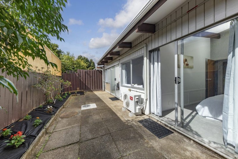 3/30 Turama Road, Royal Oak, Auckland - Carousel 2