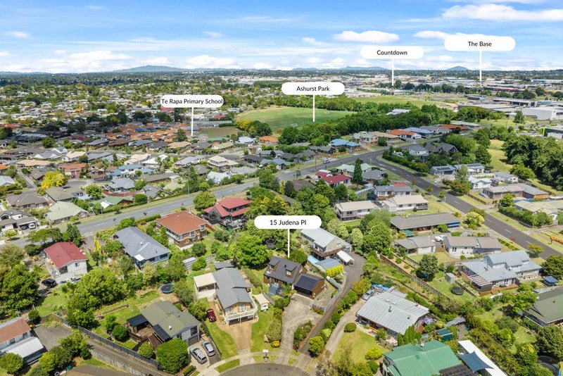 15 Judena Place, Pukete, Hamilton - Carousel 26