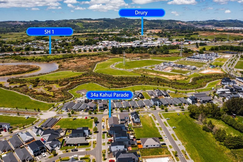 34B Kahui Parade, Karaka, Papakura - Carousel 22