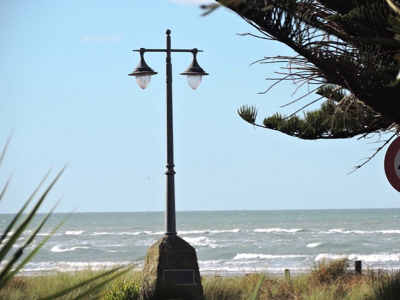 10 Marriner Street, Sumner, Christchurch - Carousel 2