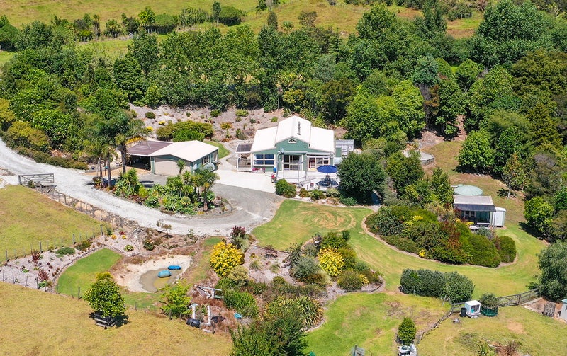 283B Settlement Road, Kaiwaka - Carousel 1