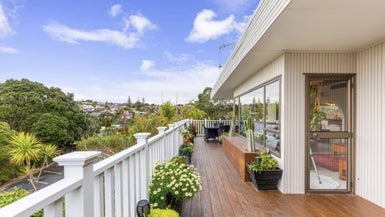 22B HASTINGS ROAD, Mairangi Bay, Auckland - Carousel 1