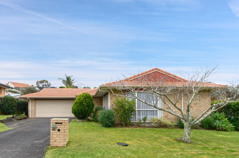 112 Buscomb Avenue, Henderson, Auckland - Carousel 1