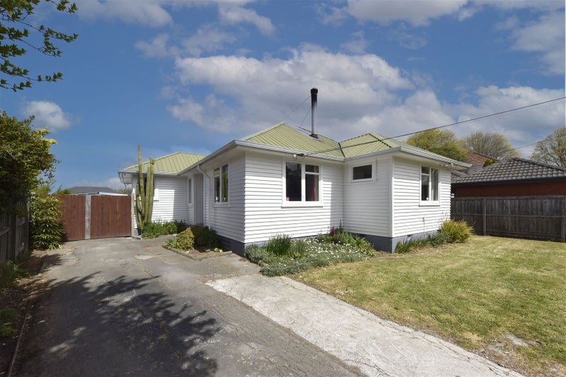4 Bellbrook Crescent, Shirley, Christchurch - Carousel 2
