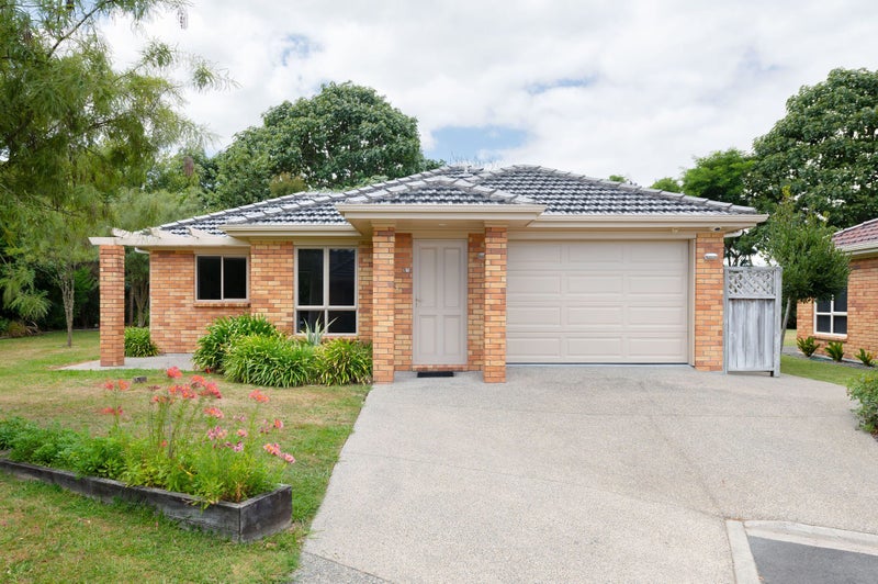 51 Sovereign Isle Lane, Rototuna, Hamilton - Carousel 1