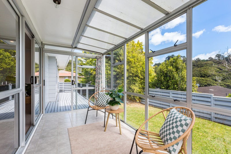 30 Staithes Drive North, Whitby, Porirua - Carousel 2