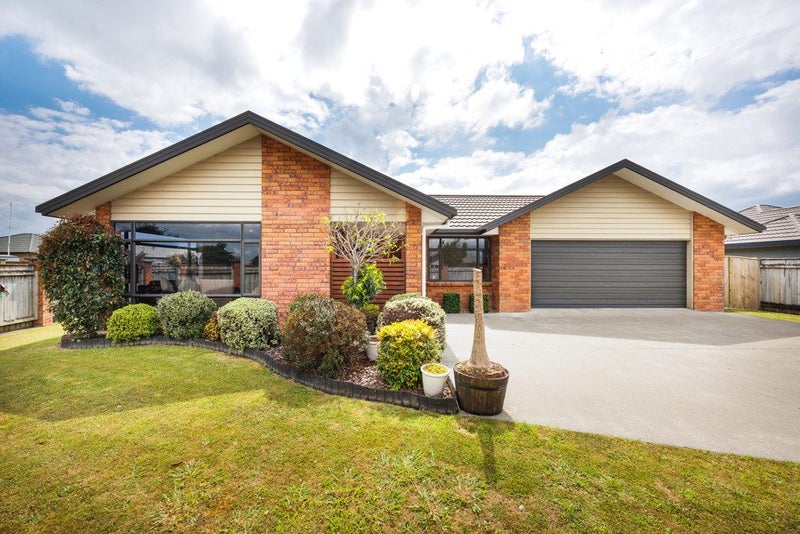 78 Geneva Terrace, Kelvin Grove, Palmerston North - Carousel 27
