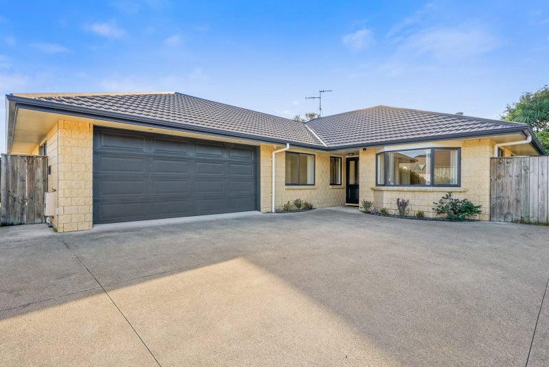 5 Cascade Way, Paraparaumu, Paraparaumu - Carousel 1