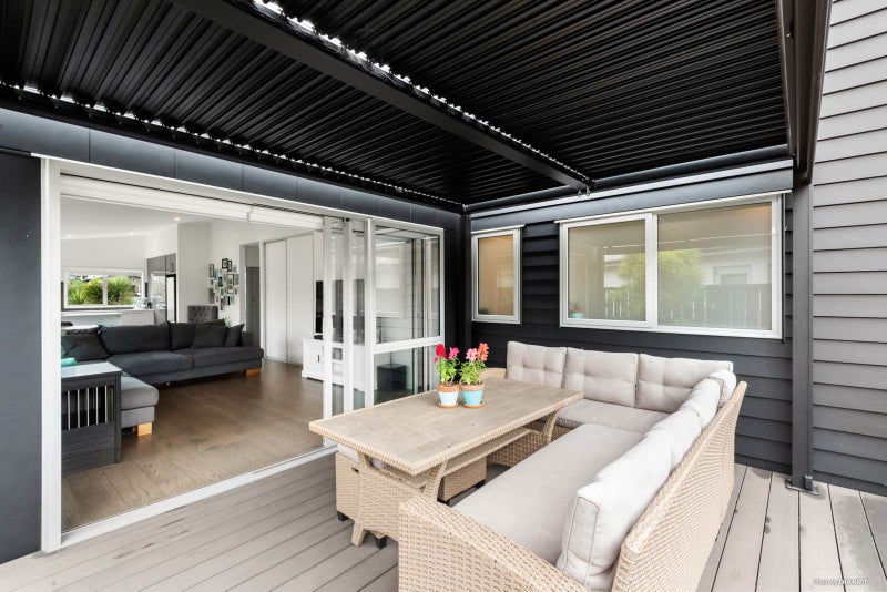 7 Bale Way, Pukekohe, Pukekohe - Carousel 1