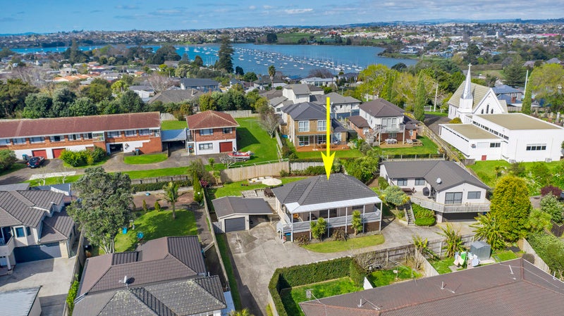 31 Church Crescent, Panmure, Auckland - Carousel 2