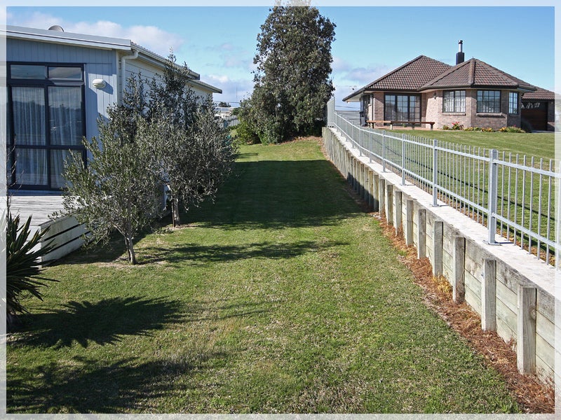 4A Chaffey Street, Foxton Beach, Foxton - Carousel 5