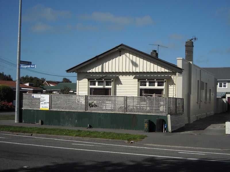 1/2 Alexandra Street, Christchurch Central, Christchurch - Carousel 1