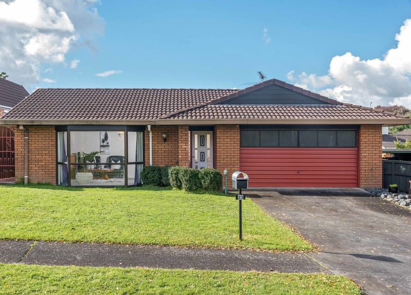 23 Voltaire Court, Botany Downs, Auckland - Carousel 1