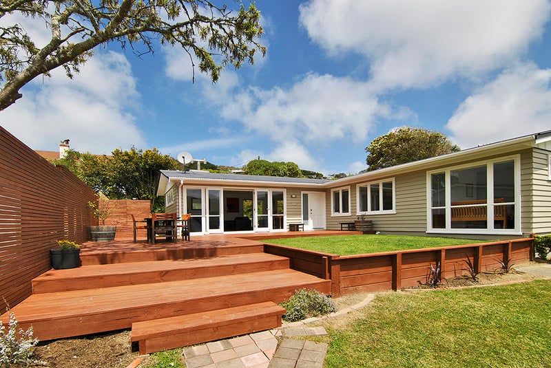 35 Bombay Street, Ngaio, Wellington - Carousel 1