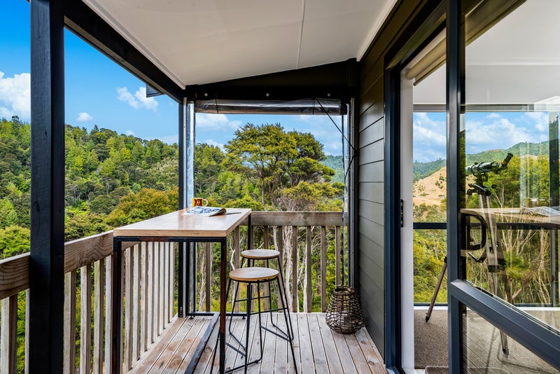 100F Axtens Road, Bombay - Carousel 21