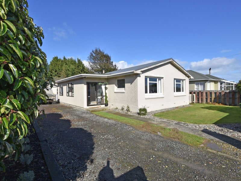 143 West Street, Hawthorndale, Invercargill - Carousel 1