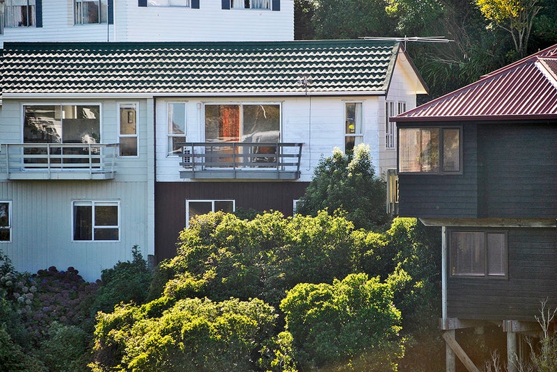 8 Mcmahon Way, Paparangi, Wellington - Carousel 15