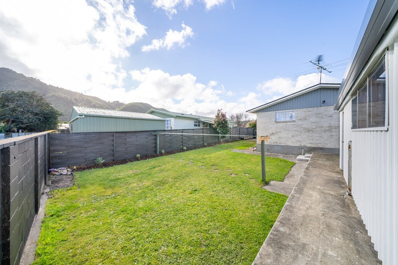 9 Tacoma Drive, Totara Park, Upper Hutt - Carousel 22
