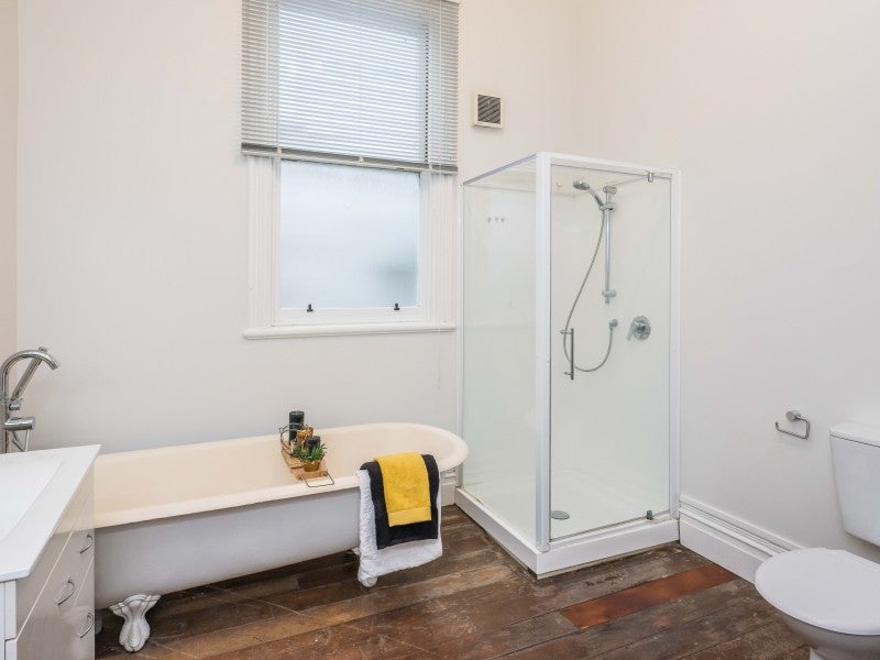 64 Herald Street, Berhampore, Wellington - Carousel 7