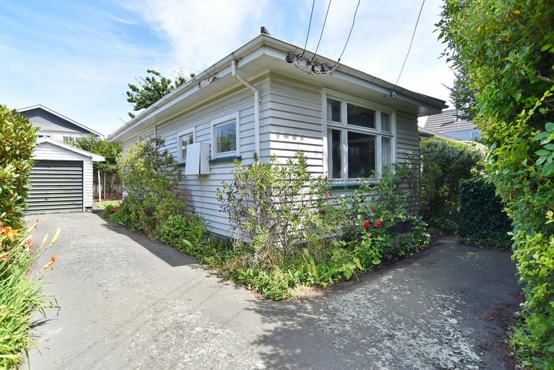 7 Urunga Avenue, Strowan, Christchurch - Carousel 1