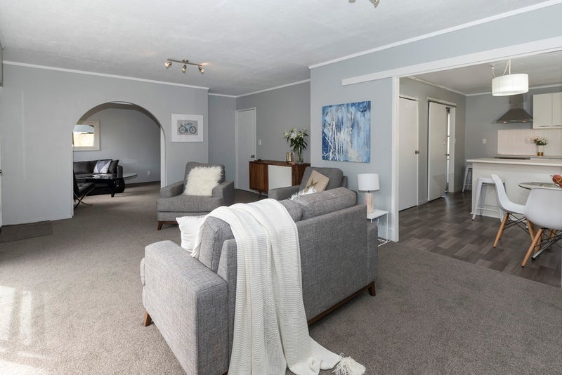 2/17 Butley Drive, Farm Cove, Auckland - Carousel 2