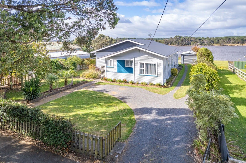59 Bedford Avenue, Gonville, Whanganui - Carousel 1