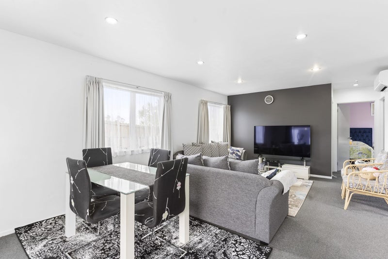 143A Tirimoana Road, Te Atatū South, Auckland - Carousel 2