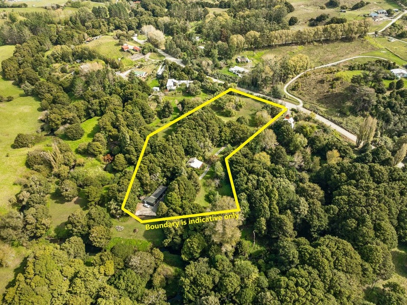 130 Gibbons Road, Kaiwaka - Carousel 29