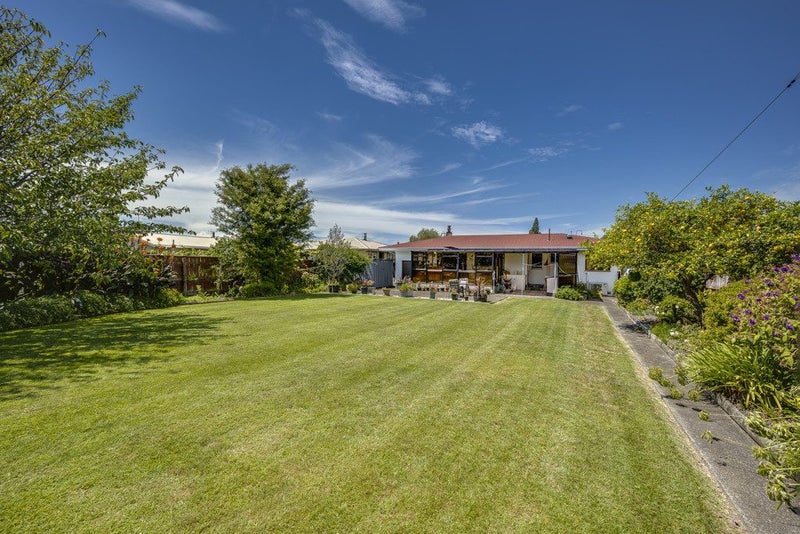 3 Surrey Street, Taradale, Napier - Carousel 1