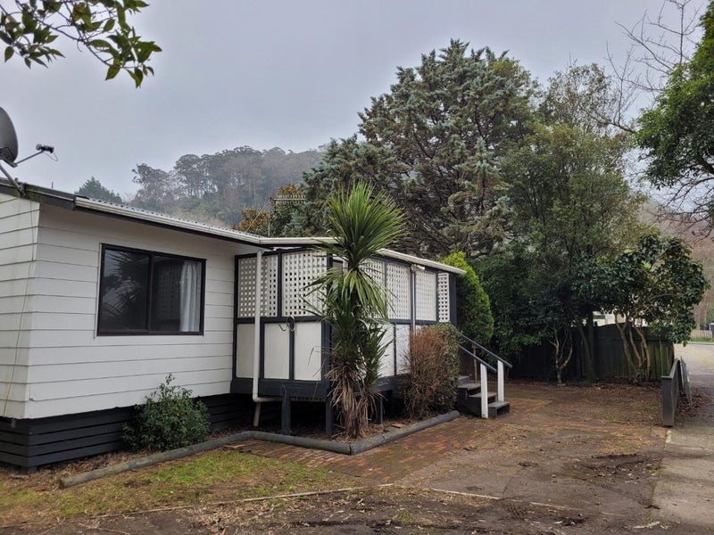 18B Gordon Road, Western Heights, Rotorua - Carousel 1