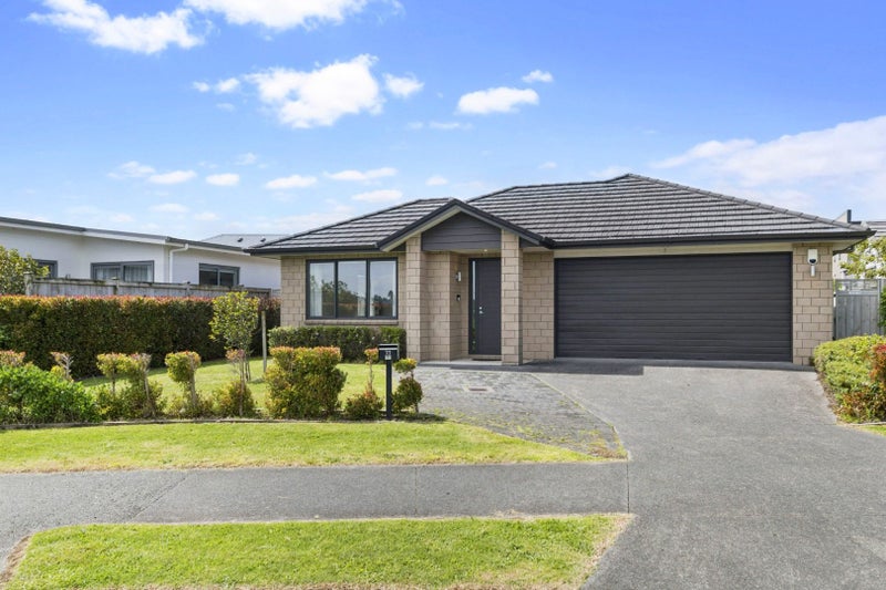 32 Te Napi Drive, Takanini, Auckland - Carousel 1