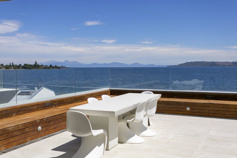 20/225 Lake Terrace, Waipahihi, Taupō - Carousel 1