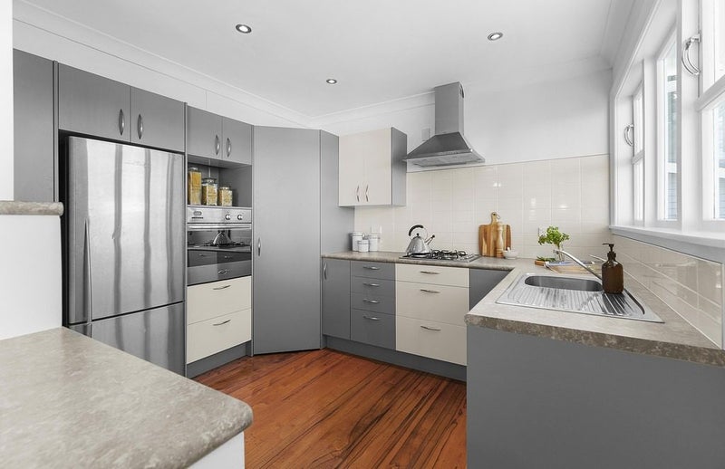 78 Madras Street, Khandallah, Wellington - Carousel 2