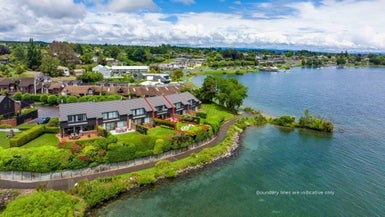 3/287 Lake Terrace, Two Mile Bay, Taupō - Carousel 1
