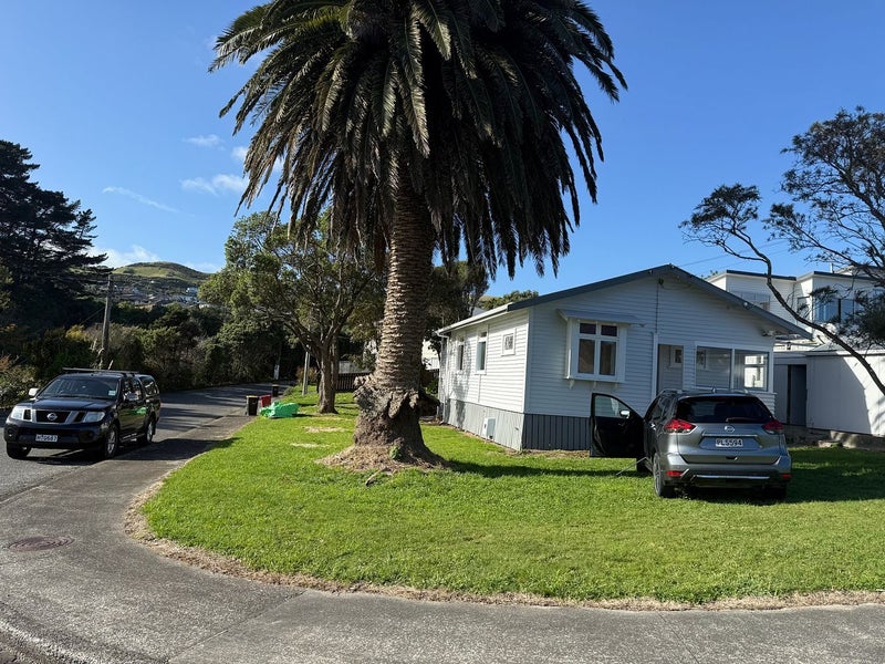 34 Tawa Terrace, Tawa, Wellington - Carousel 2