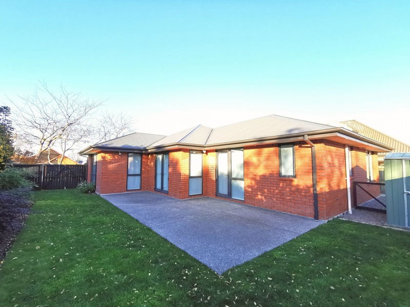 17 Kedleston Drive, Avonhead, Christchurch - Carousel 2