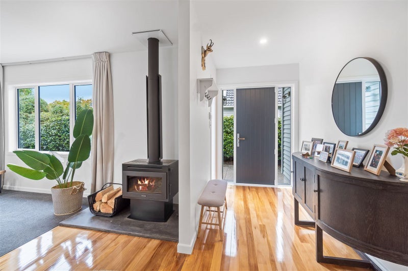 99 Bryndwr Road, Bryndwr, Christchurch - Carousel 2