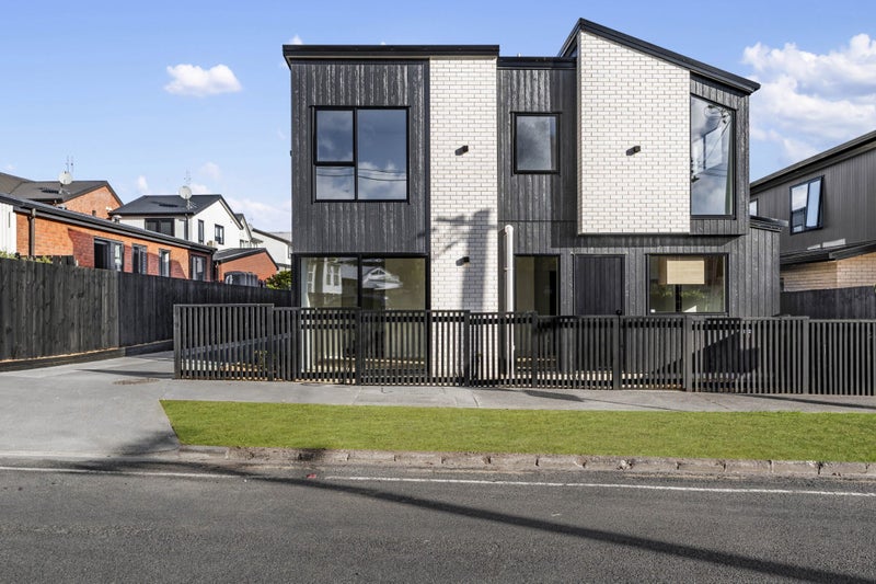 122 Leybourne Circle, Glen Innes, Auckland - Carousel 2