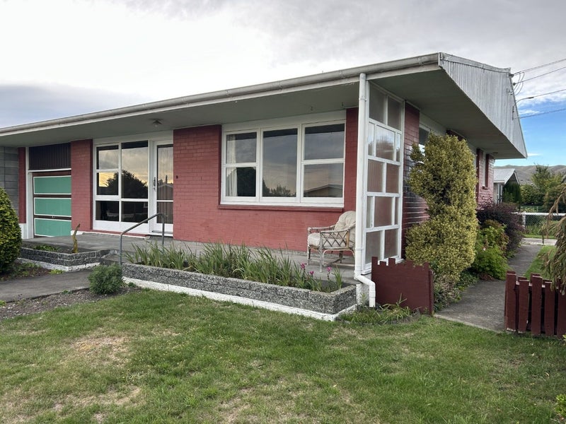 1/2 Newbourne Crescent, Redwoodtown, Blenheim - Carousel 2