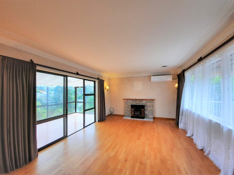 8 MacPherson Street, Meadowbank, Auckland - Carousel 2