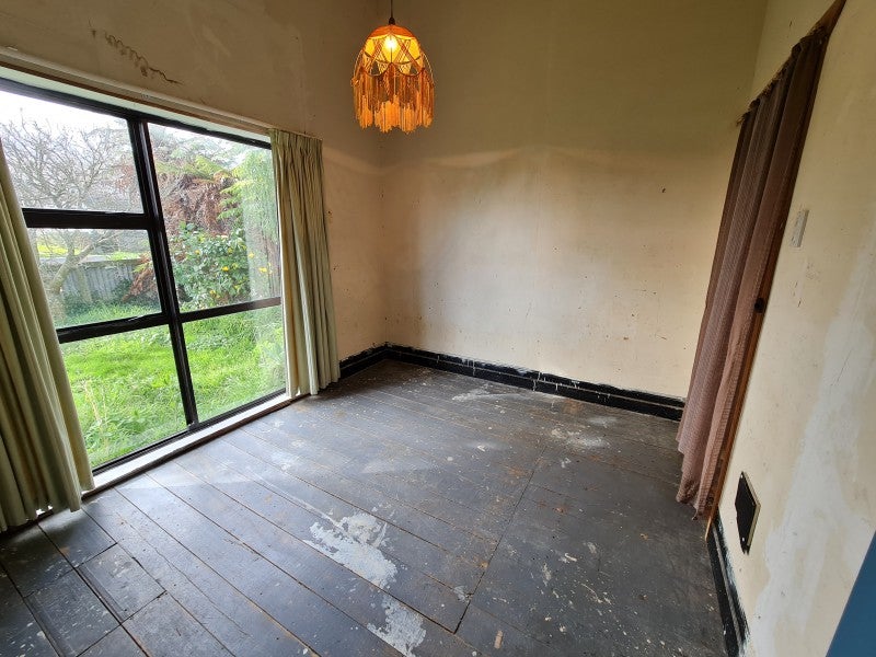 31 Tokomaru Road, Tokomaru, Palmerston North - Carousel 14