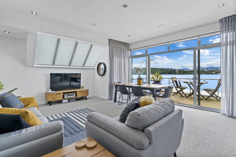 434A Evans Bay Parade, Hataitai, Wellington - Carousel 1