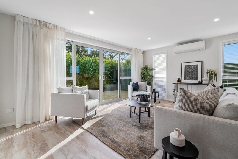 36 Metoriti Crescent, Karaka, Papakura - Carousel 2