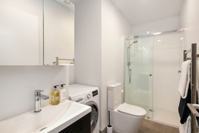 3/2 Hindmarsh Street, Johnsonville, Wellington - Carousel 9