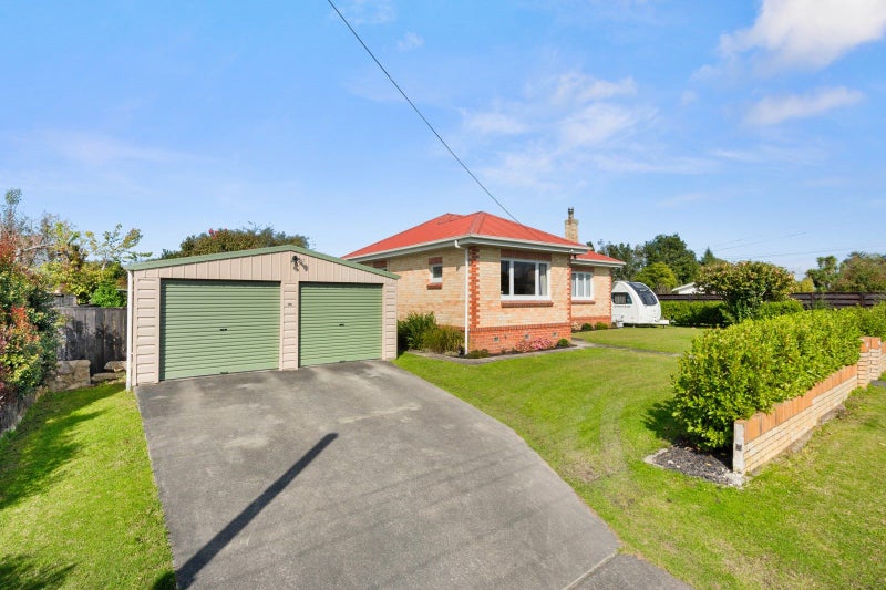 21 Verel Street, Fairfield, Hamilton - Carousel 2