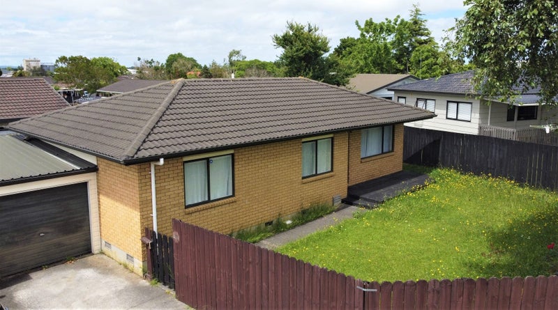 2/32 Limond Street, Randwick Park, Auckland - Carousel 2