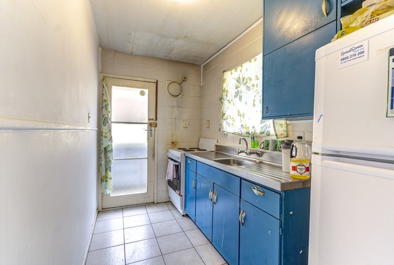 1/6 Opoia Road, Hamilton East, Hamilton - Carousel 2