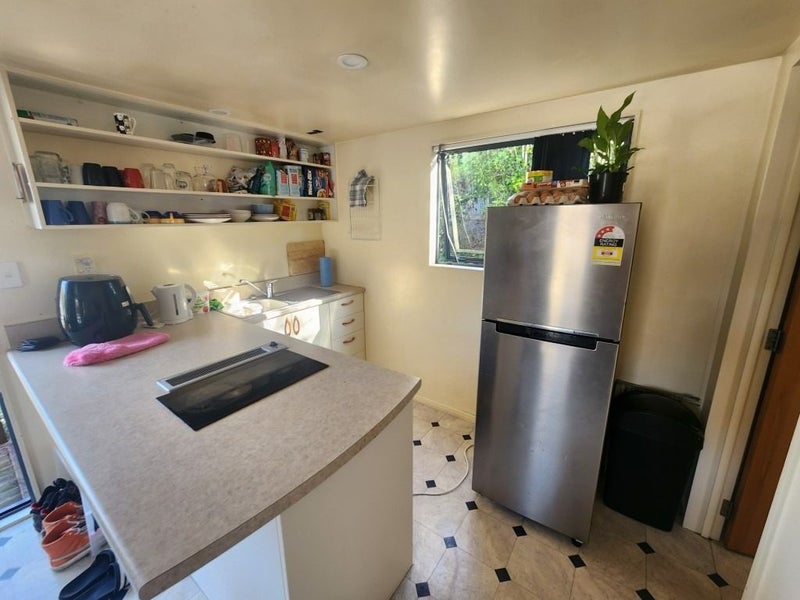 35 Eastern Terrace, Beckenham, Christchurch - Carousel 2