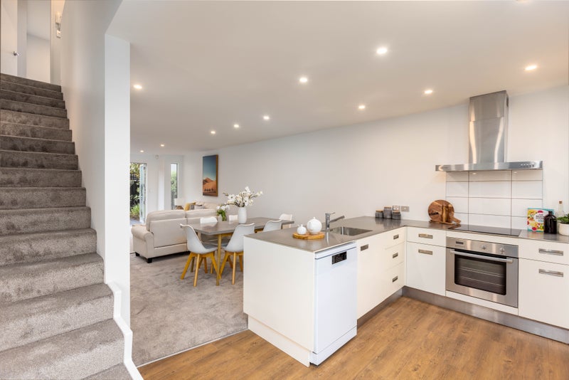 4/533 Madras Street, St Albans, Christchurch - Carousel 1
