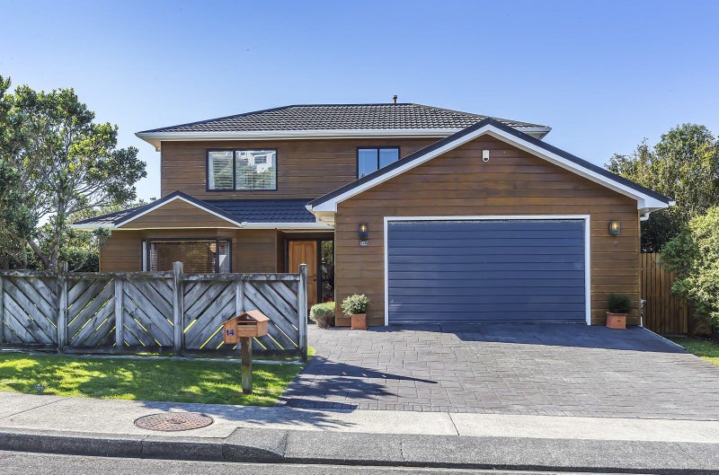 14 Shastri Terrace, Khandallah, Wellington - Carousel 1